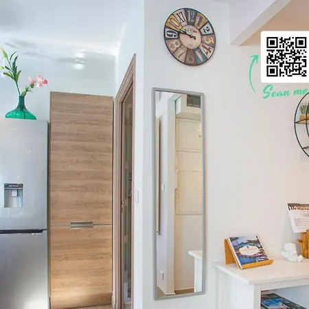 Le Petit Paradis Apartment