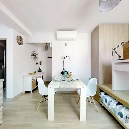 Le Petit Paradis