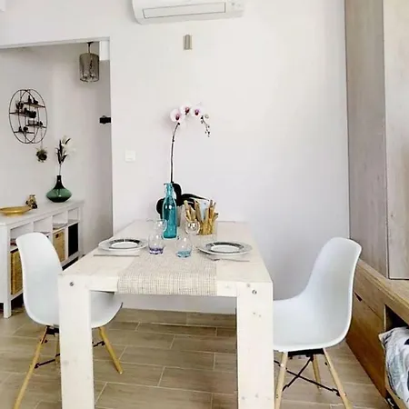 Apartment Le Petit Paradis *